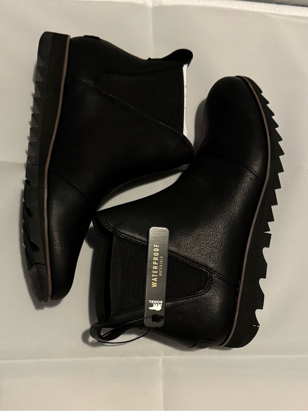 SOREL Women's Black Waterproof Harlow Chelsea Ankle Boots